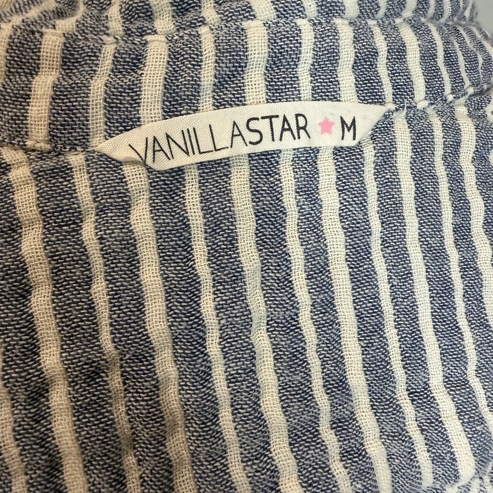 Vanilla Star Blue & White Vertical Stripe Button-Down Shirt - Picture 3 of 4